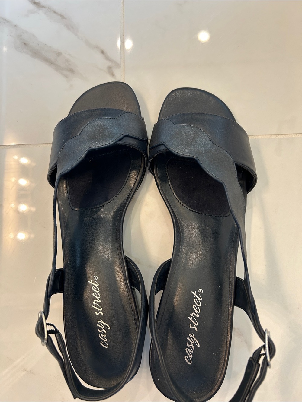 EUC Easy Street Navy Open-Toe Slingback Sandals